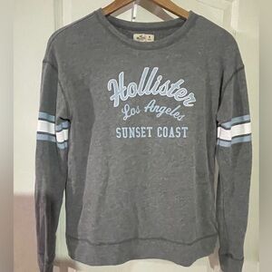 Hollister Gray Sweatshirt with Blue Accents